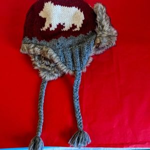 100% natural wool handmade toque.